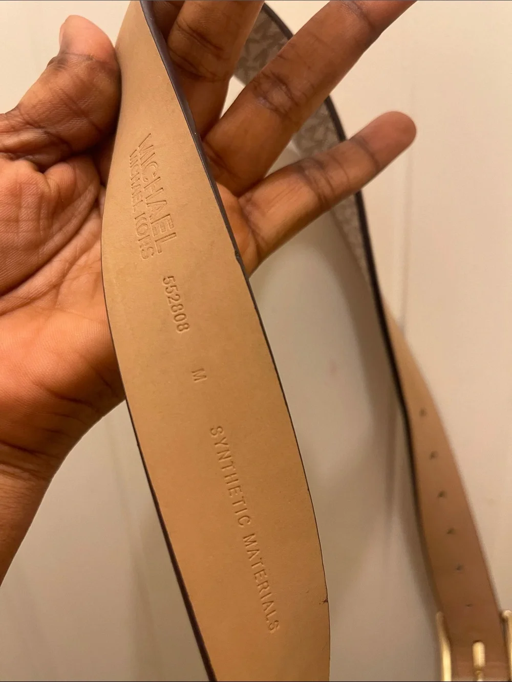 Michael Michael Kors belts size medium, please check all picture of condition